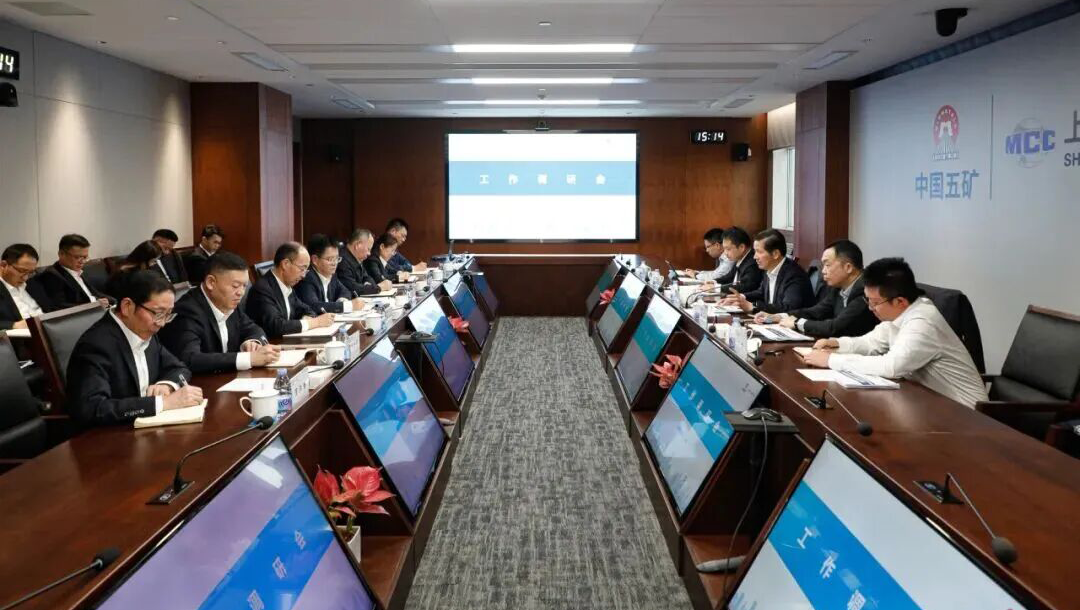 陈建光到上海南宫NG28调研领导工作